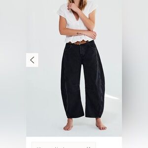 Free People Barrel Jeans size 26 LONG 
Color-sound wave NWT